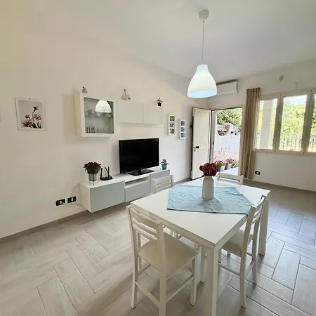 Holiday home Pepi House Villasimius