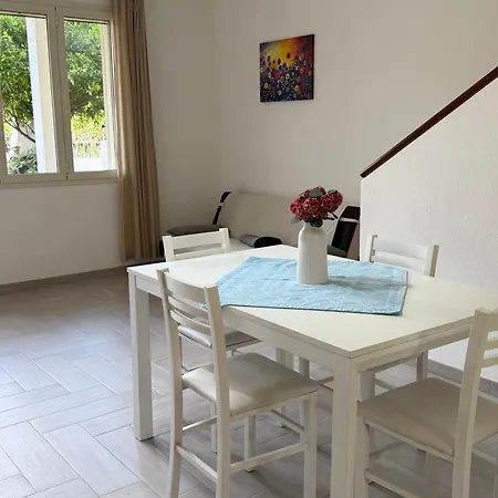 Pepi House וילסימיוס